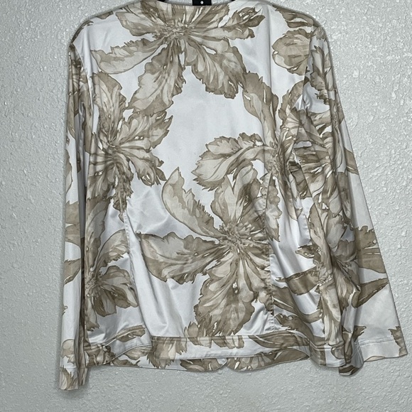 Additions By Chico’s Jacket Sz 2 - Picture 4 of 5